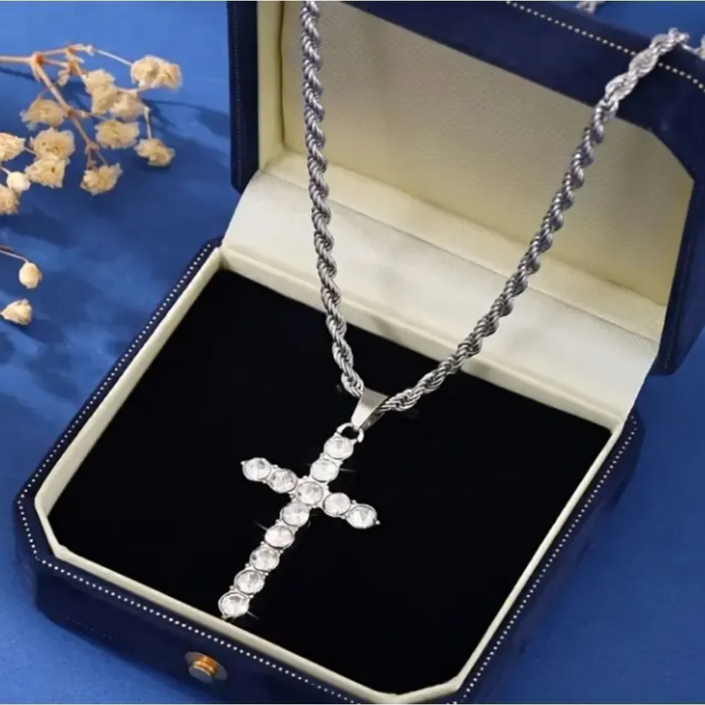 Unisex Simulated Diamond cross pendant necklace 23 inches